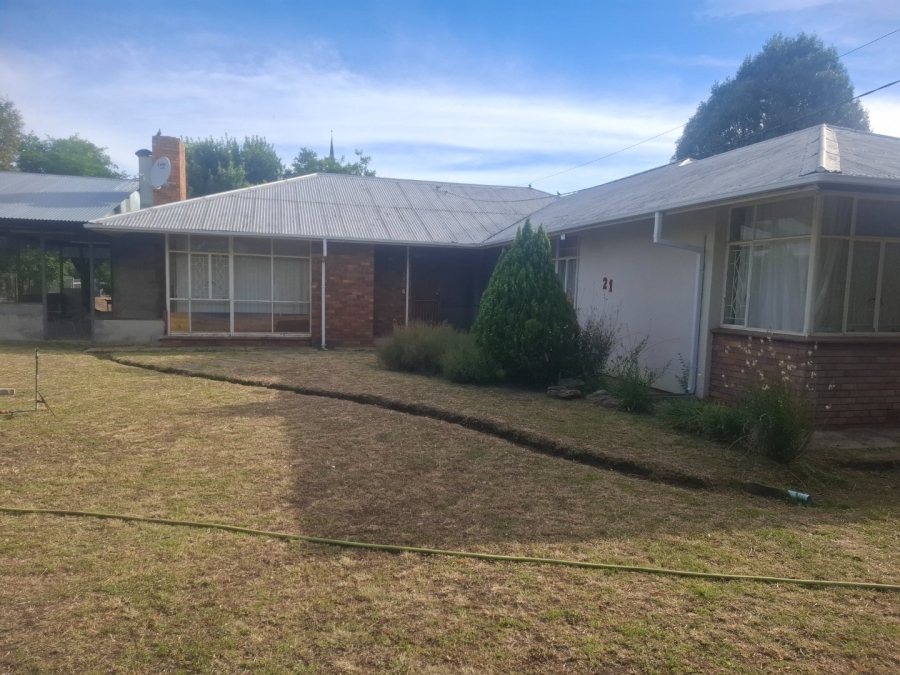 4 Bedroom Property for Sale in Morewag Free State